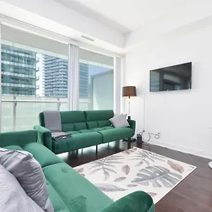 Downtown Scotiabank Arena, Metro Convention Centre Apartment