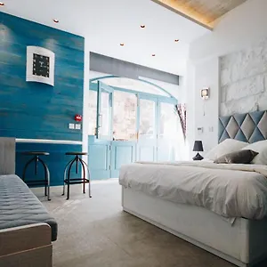 Collection - Ordinance Apartment Valletta